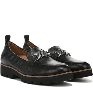 Vionic Women's Charm Cynthia Lug Sole Slip On